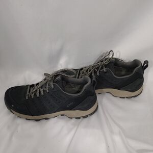 NWOB Oboz Lava Rock Sypes Low Leather B-dry Mens Shoe Size 7 Wide